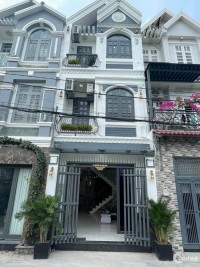 Nhà cực đẹp 1 trệt 2 lầu tặng nội thất cao cấp, đường Huỳnh Tấn Phát, TT Nhà Bè