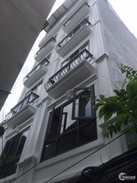 Bán nhà Lạc Long Quân, Bưởi, Tây Hồ 40m2 x 6T, thang máy, Giá 6.1 Tỷ