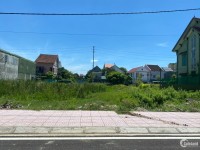 Đất đẹp xây biệt thự tại  Quán Bàu, Vinh,đường 12m có vỉa hè,giá tốt