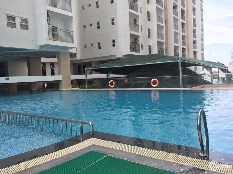 Cần bán căn hộ quận Tân Phú giá rẻ, view đẹp thoáng mát, đã có sổ hồng