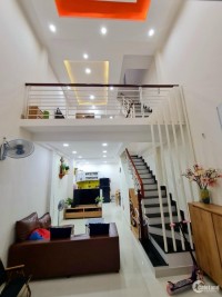 Nhà Đẹp 3 Tầng, Gần Chợ Tân Hương,45m2 Tặng Full Nội Thất, Chỉ Nhỉnh 5 Tỷ