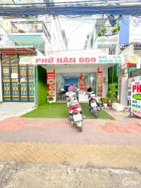 Cần bán gấp nhà mặt tiền Trần Xuân Soạn, P. Tân HƯng, Quận 7