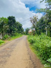 Bán đất mặt tiền đường nhựa liên thôn, xã Đắk R’moan, TP Gia Nghĩa