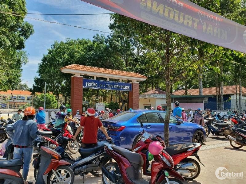 CHỦ BÁN LỖ 2.600M2 GIÁ 279 TRIỆU, ĐẤT CÓ THỔ CƯ, NGAY KHU CHỢ VÀ KHU CÔNG NGHIỆP