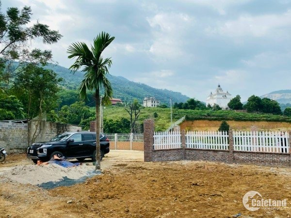 Bán Đất  Hoà Sơn, Lương Sơn, Hoà Bình, Chỉ 6tr/m2 Diện tích720m2,Sổ đỏ chính chủ