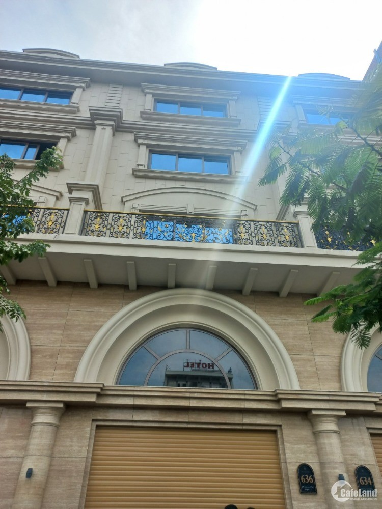 Miễn phí thuê nhà MT Hùng Vương 3 tháng, giá thuê 6tr/tháng LH 0979542788