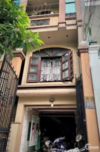 Bán nhà riêng chính chủ 85m2 tại Khu Biệt Thự Hồng Long, Tân Bình