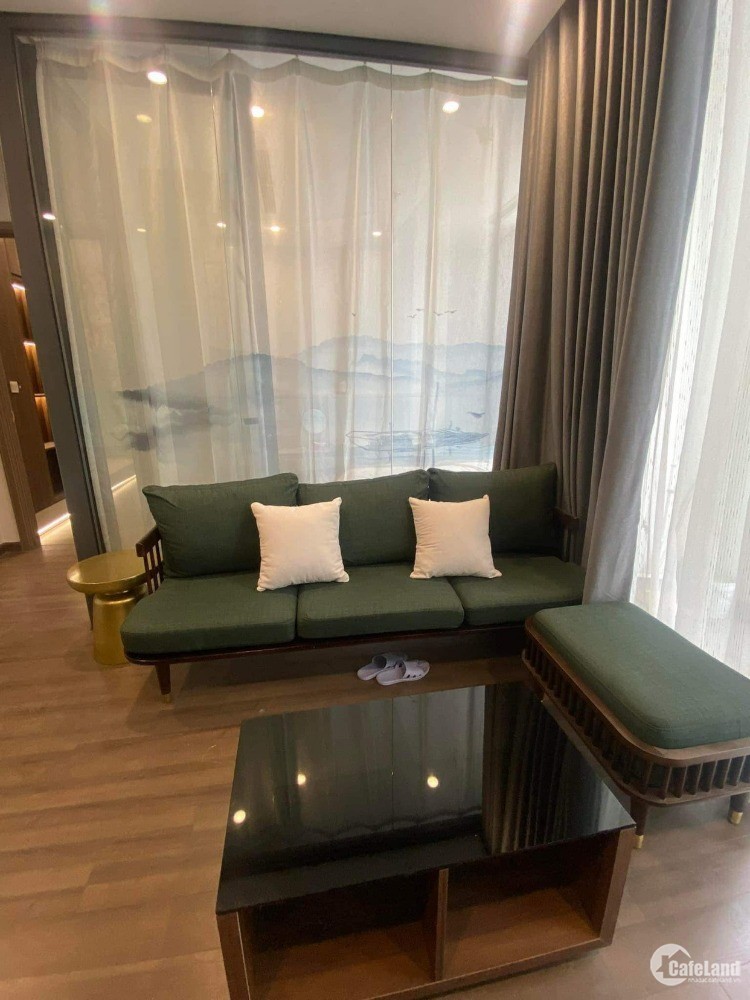 Cho thuê căn hộ cao cấp Symphony-Long Biên-70m 2 ngủ 2wc-14 triệu/tháng