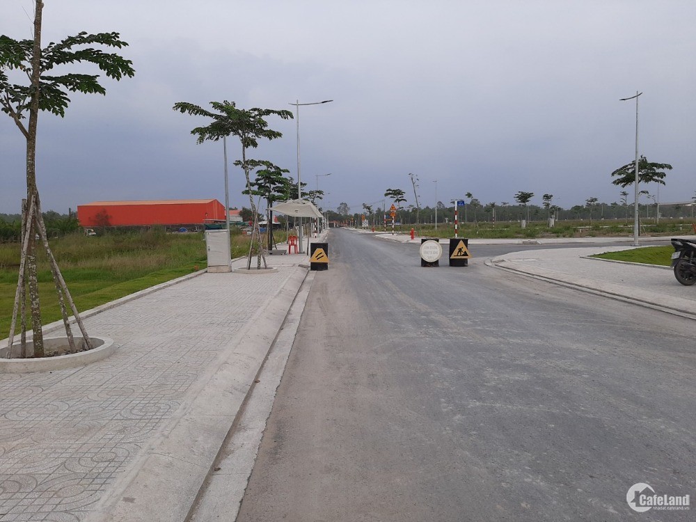 Đất nền TP Đức Hòa giáp ranh Bình Chánh shr giá từ 18tr/m2