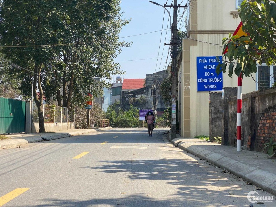 107m2 nhỏ nhỏ xinh xinh view thẳng sang khu BT của Vin Đại An