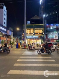 Gia đình cần bán căn nhà Mặt Tiền đường đường Trần Quang Khải P.Tân Định Quận 1