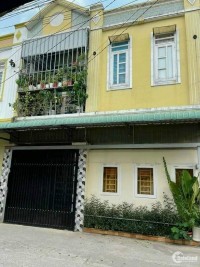 Nhà trệt lầu 50m2, kế bên Nga 3 cây Điệp tân đông hiệp Dĩ An