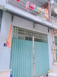 Tìm đâu ra nhà 1/HXH Âu Dương Lân, P3, Q8. 40m2/SHR giá 900tr, chậm tay là bay.