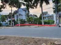 Kẹt tiền bán nhanh lô đất KDC Bình Hưng , Bình Chánh tpHCM ,100m2 2 tỷ  SHR