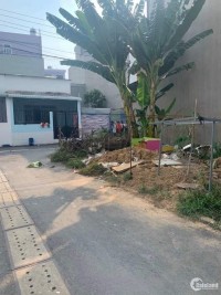 Bán đất lô góc 2 mặt tiền gần vòng xoay An Phú
