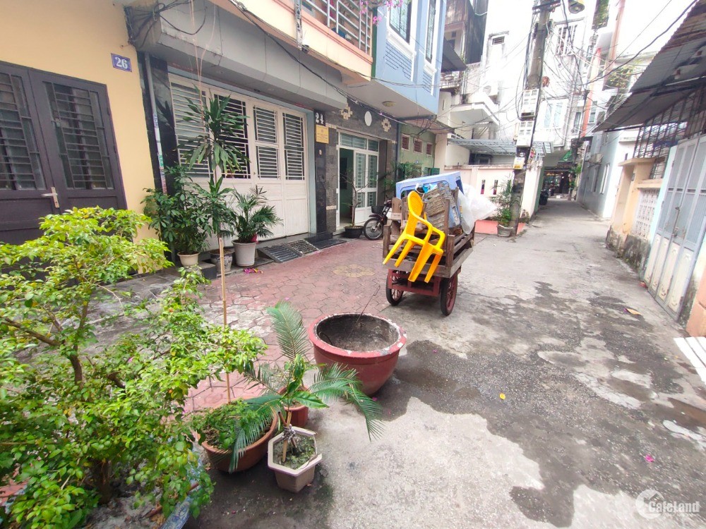 Nhà tại ngõ 96 Hai Bà Trưng ngõ thông ra 37 Lê Chân, Ô tô đỗ cách nhà 3m