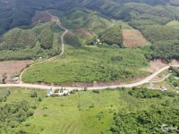 SIÊU PHẨM RSX TẠI YÊN THUỶ Bán rẻ đất rừng sản xuất bám đường chỉ 77k/m thôi  Lô