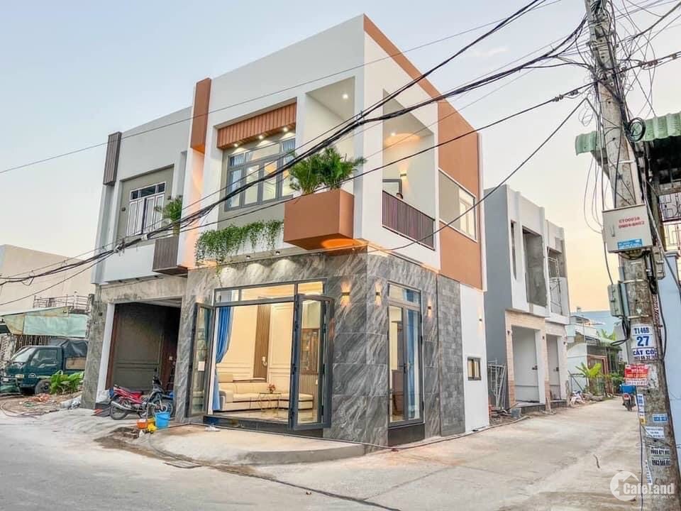 Nhà mới góc 2 mặt tiền hẻm 287 đường Trần Quang Diệu