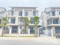 Cần bán căn biệt thự 180m2 tại TP Từ Sơn giá chỉ 46tr/m2 giáp Hà Nội gần nút gia
