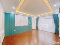 Chính chủ bán 66,4m2 nhà 6 tầng cách 10m ra mặt phố Đàm Quang Trung