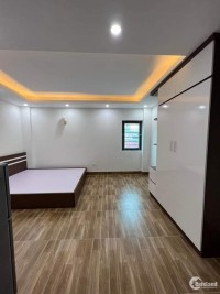 Cần bán gấp nhà phố Mỹ Đình 70m2, 9T, 14P khép kín, đủ đồ, thang máy, ô tô