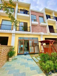 Cắt lỗ căn Homestay 3 tầng, view sông, ngay khu Nam Hội An city, đã có sổ