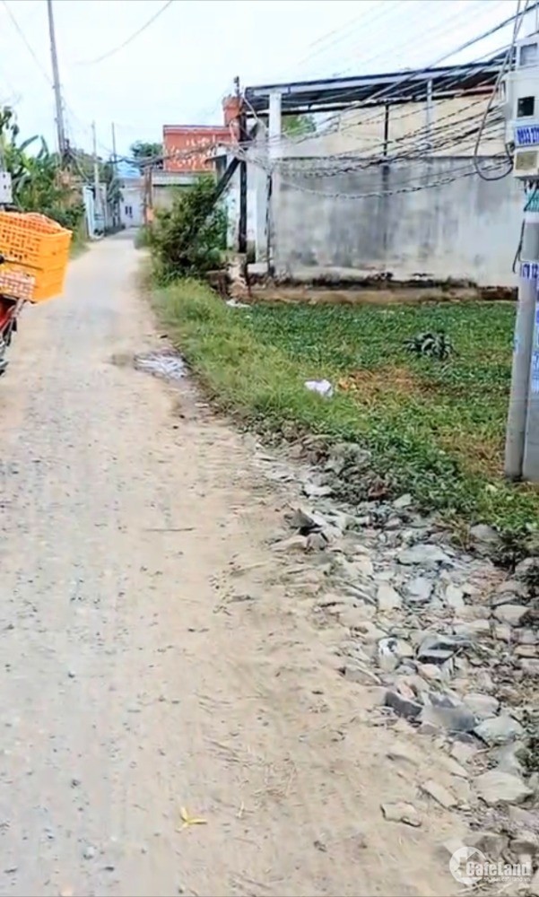 Bán lô đất 2 mặt tiền 130m2 thổ cư giá 1 tỷ 380