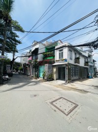 ngôi nhà mặt tiền hoạt động mua sắm đối diện chung cư An Lộc-Gò Vấp giá hơn3 tỷ