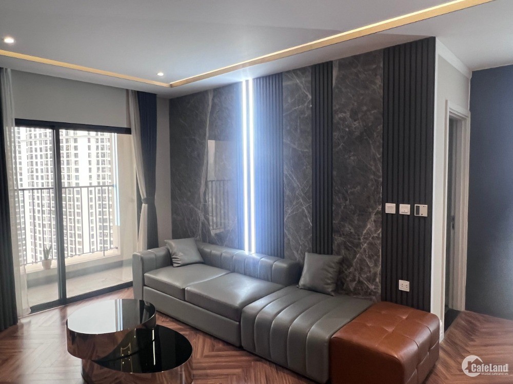 Chính chủ cần bán căn hoa hậu 128m2, King Place