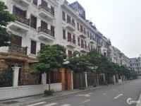 Bán nhà Phố Hồng Tiến, VIP Quận Long Biên, 5 Tầng, Thang Máy. SALE 24.5 Tỷ