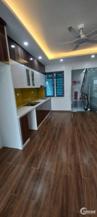 Bán nhà 142m2 phố Nghi Tàm, Tây Hồ Gara Ô tô Tránh Thang máy 16.8 Tỷ