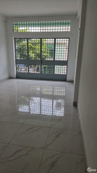 HÀNG HIẾM MTKD Đỉnh Cộng Hòa, 150m2 ngang 6.2m 5 lầu view Etown 30 tỷ