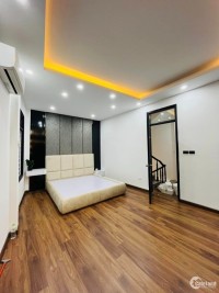 Cần bán gấp nhà ngõ 85 Xuân Thuỷ 42m2, 5T, lô góc, mt rộng, tặng full nội thất,