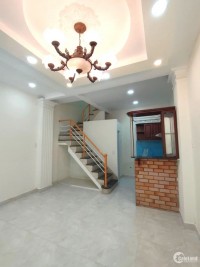 Bán nhà đẹp 24.2m2, 3 tầng 4 PN, Trường Sa, Bình Thạnh. 3,050 tỷ