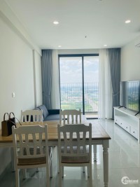 Cho thuê căn hộ Emerald Golf View 1pn tầng cao full nội thất giá tốt