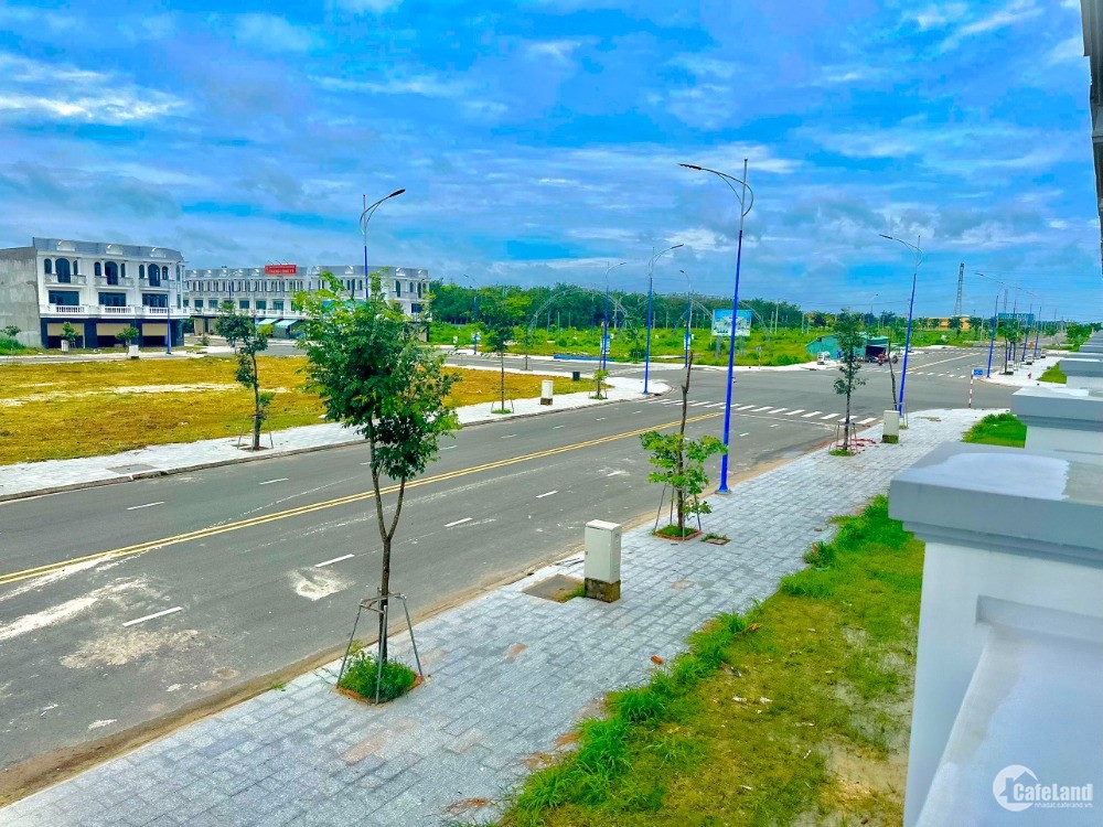 Kẹt tiền đẩy nhanh 2 lôđất chính chủ 200m2 full thổ 1tỷ2 ( Lai Uyên, Bàu Bàng BD