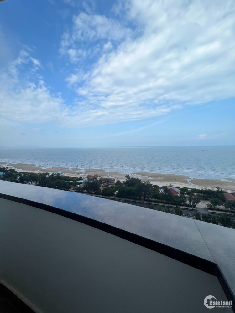 Bán căn hộ mặt tiền Thùy Vân, ban công view biển, 90m2, 2PN. LH 0907 370 843