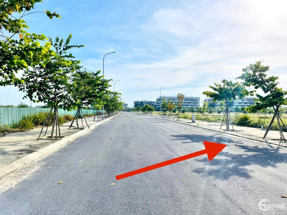 Chính chủ Bán lô đất Khu đô thị FPT Đà Nẵng - Giá chỉ 2,69 tỷ Trục đường 10m5