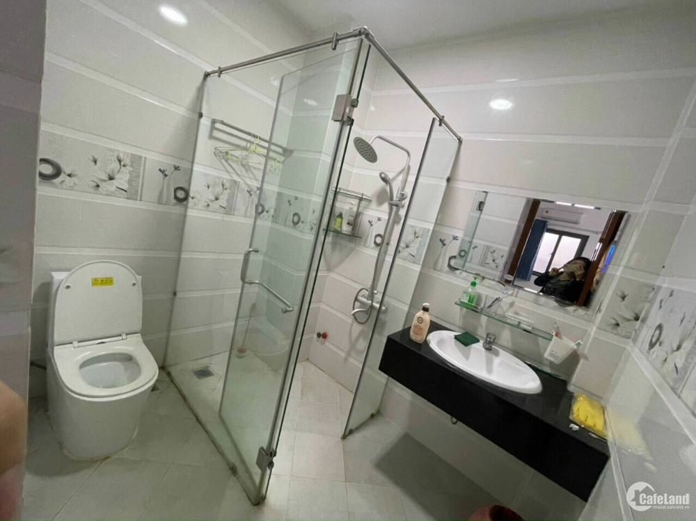 Cho thuê nhà phố KDC Tân Thành Lập,đường Phạm Hữu Lầu,Quận 7. DT: 5x14m,giá 23tr