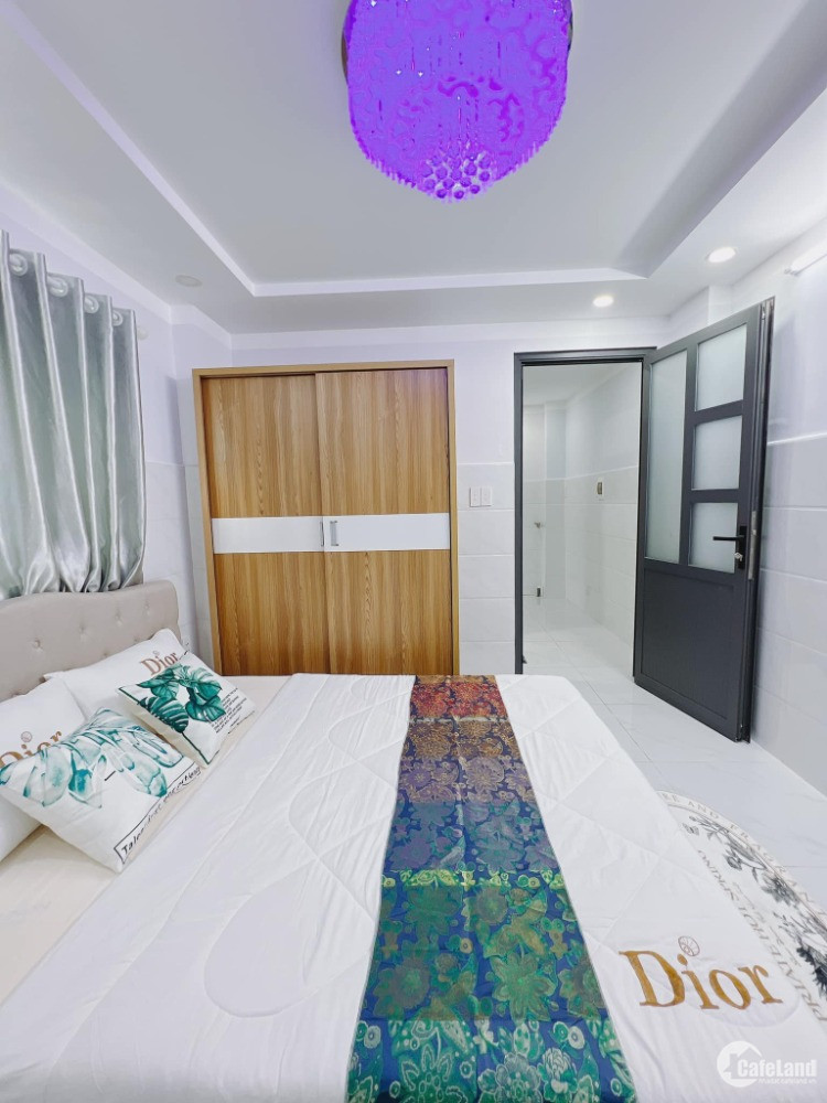 Hẻm xe tải 10m Quận 1 - Nhà lung linh 4 tầng 3pn. 4,650 tỷ