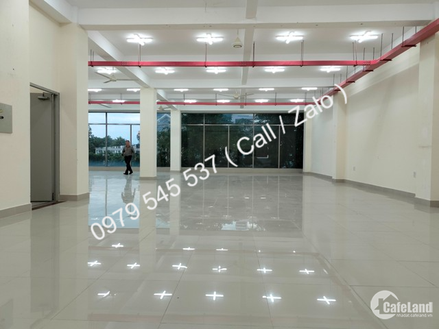 Cho Thuê Nhà Lô Góc 1 trệt 3 lầu 3PN 3 Sảnh DT15x20m TT Phú Mỹ BRVT