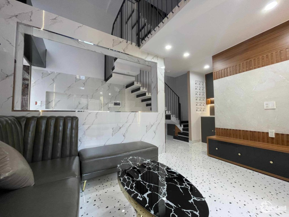 NHỈNH 5 TỶ - HẺM Ô TÔ VÀO NHÀ, LÊ HOÀNG PHÁI GÒ VẤP, 35M2, 5 TẦNG BTCT MỚI ĐẸP