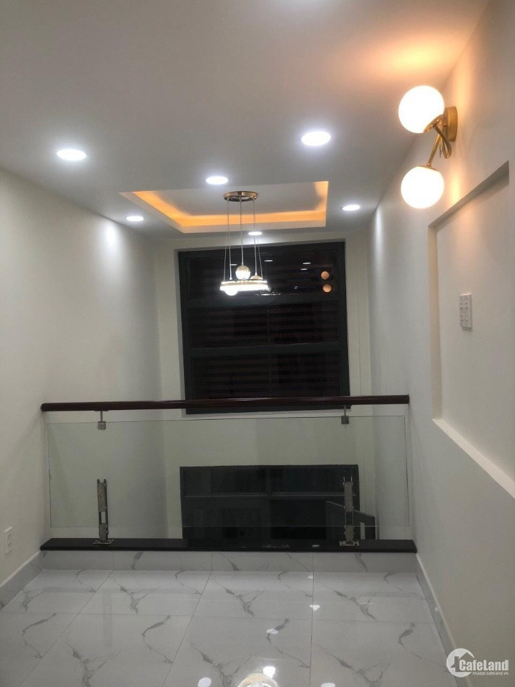 Nhà 40m2, 3 tầng HC đủ, mặt tiền đường số 14m, P. Tân Kiểng. Chỉ 6,9 tỷ