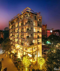 Chính chủ gửi bán tòa Luxury Apartment mặt phố Tây Hồ 246m, 10 tầng giá 105 tỷ