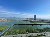 Chính chủ cần bán căn hộ 2Pn 76m2 View Biển trung tâm Bãi Cháy, Hạ Long.
