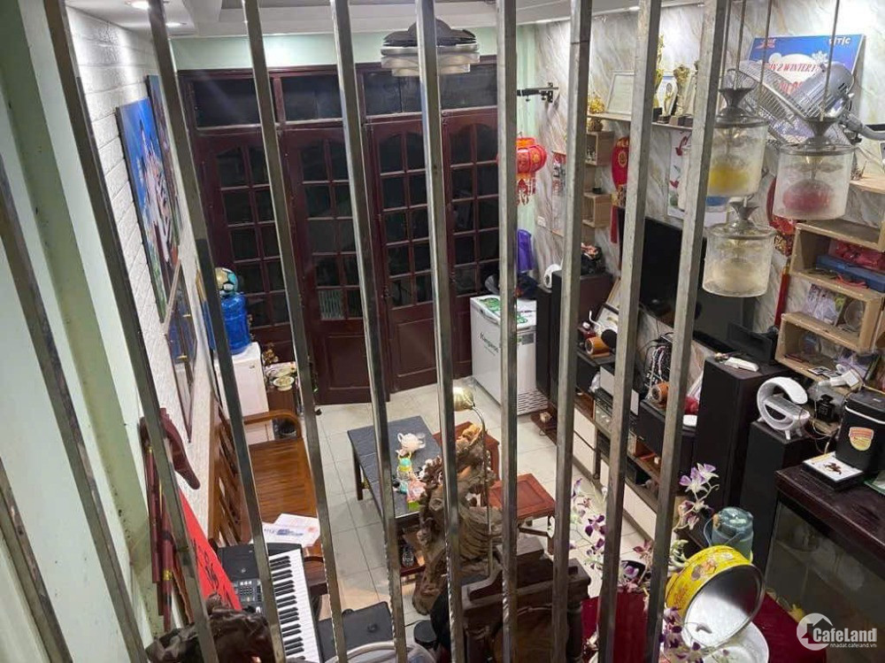 TIN HÓT!!! Bán nhà đẹp  21m2 x 5 tầng, Ngõ Dân Trí Cao Phùng Khoang Chỉ nhỉnh