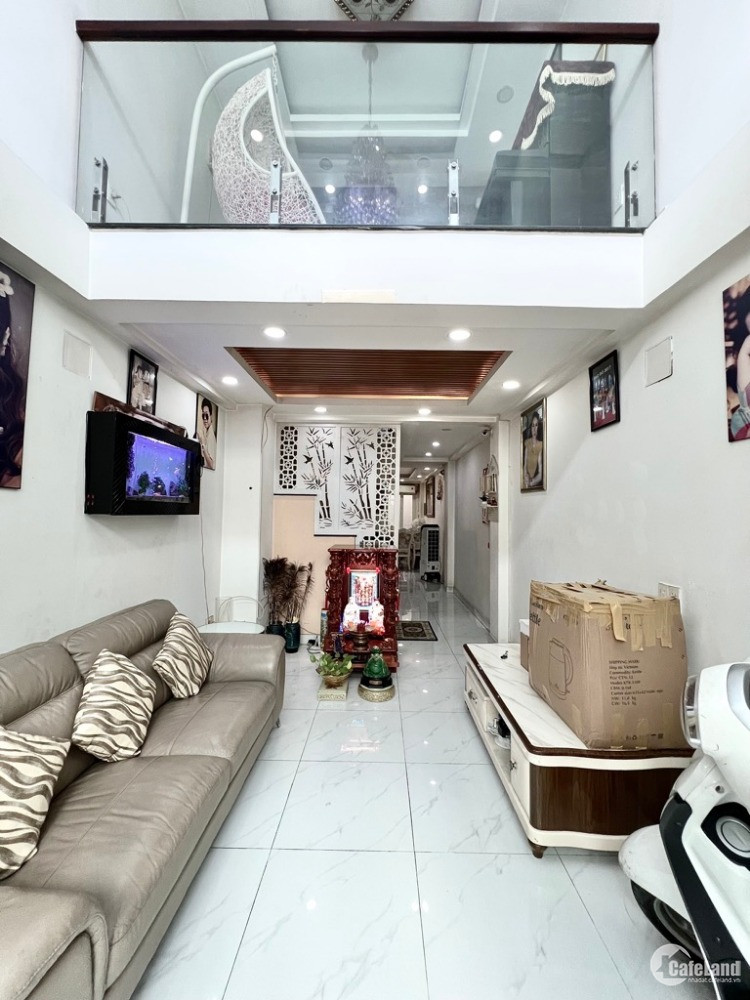 Quận 10, Hẻm xe hơi đường Ba Tháng Hai, P12, 51m2, 5 tầng, 4PN, nhỉnh 10 tỷ