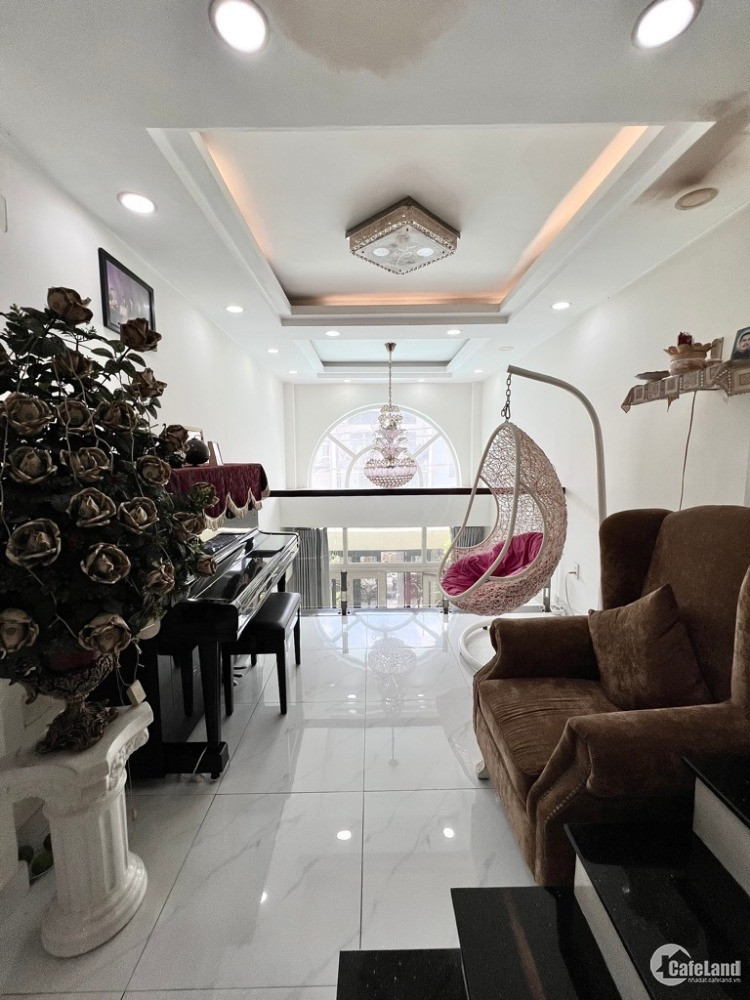 Quận 10, Hẻm xe hơi đường Ba Tháng Hai, P12, 51m2, 5 tầng, 4PN, nhỉnh 10 tỷ