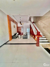 CHO THUÊ NGUYÊN CĂN SHOPHOUSE SIMONA – GIÁ 15TR – LH 0939 81 3696