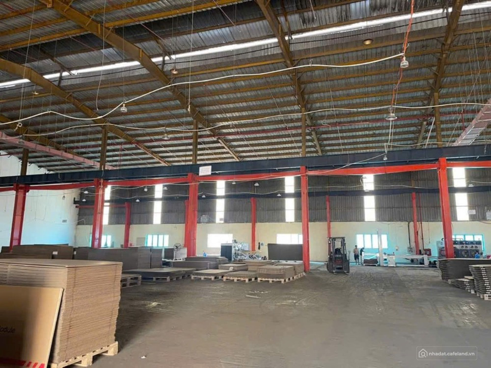 Cho thuê nhà xưởng khu công nghiệp Bắc Giang, diện tích 2.550m2